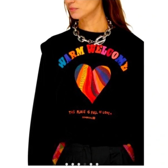 FARM RIO Warm Welcome Sweatshirt - Picture 2 of 9
